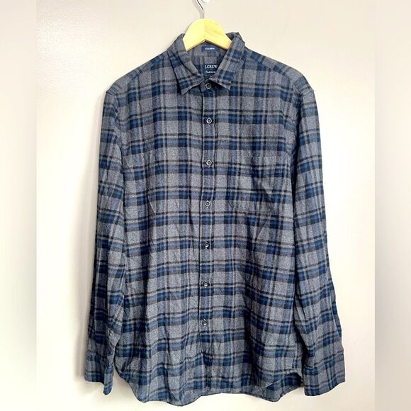 J. Crew factory navy gray classic flannel medium soft gorpcore dadcore basic - Picture 1 of 5